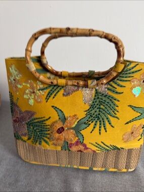 Yellow vintage Floral Bamboo-Handle Tote Bag